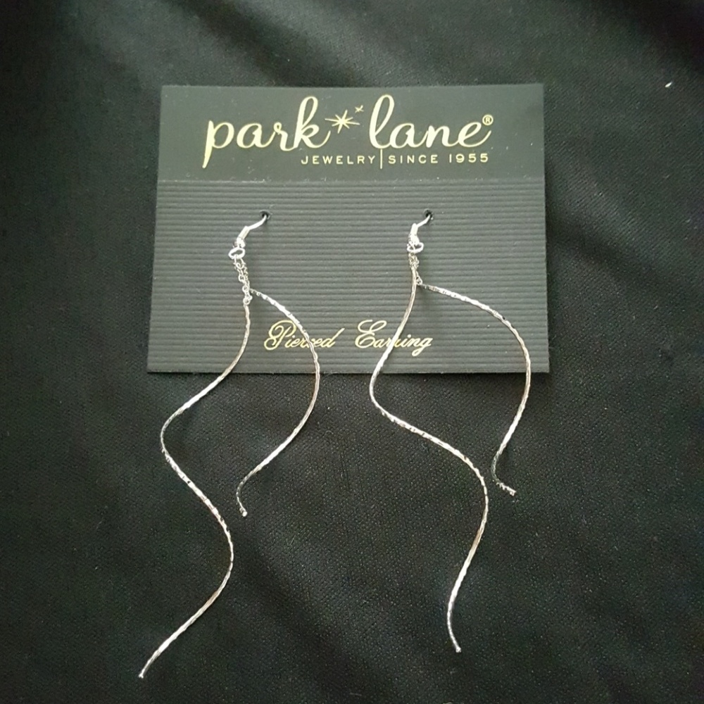Park Lane Whisper Pierced Earrings (Silver…